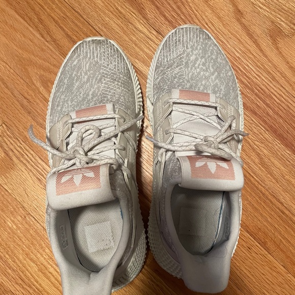 Women’s adidas prophere shoes - Picture 7 of 8